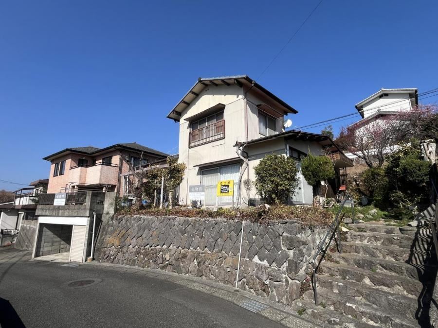 4DK House in Hikokushi Shimmachi 3, Oita City - Photo 1