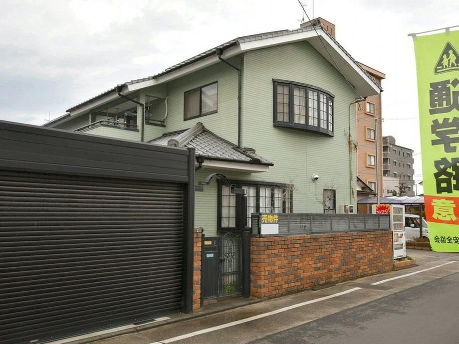 Renovated 6LDK Home in Furukawa Minami - Photo 1