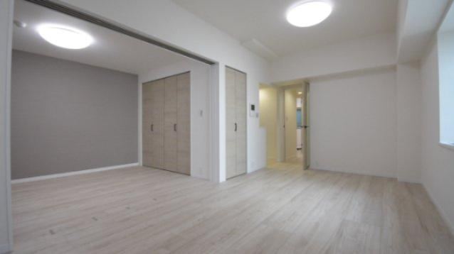 Newly Renovated 3LDK Apartment in Noge-cho - Photo 1