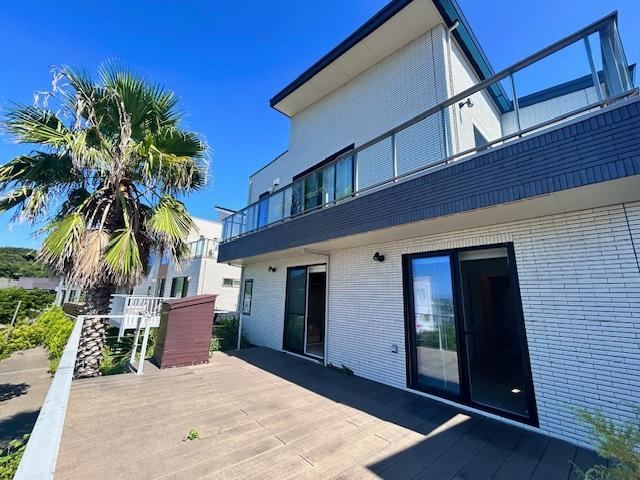 Elegant 4LDK Detached House with Views in Sasajima - Photo 1