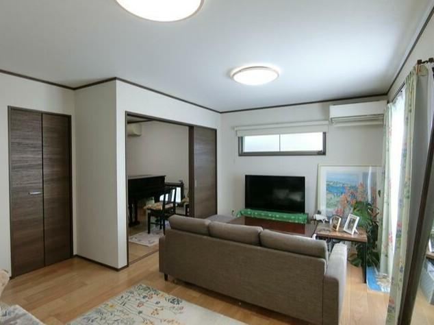 Contemporary 3LDK House in Akiyama - Photo 1