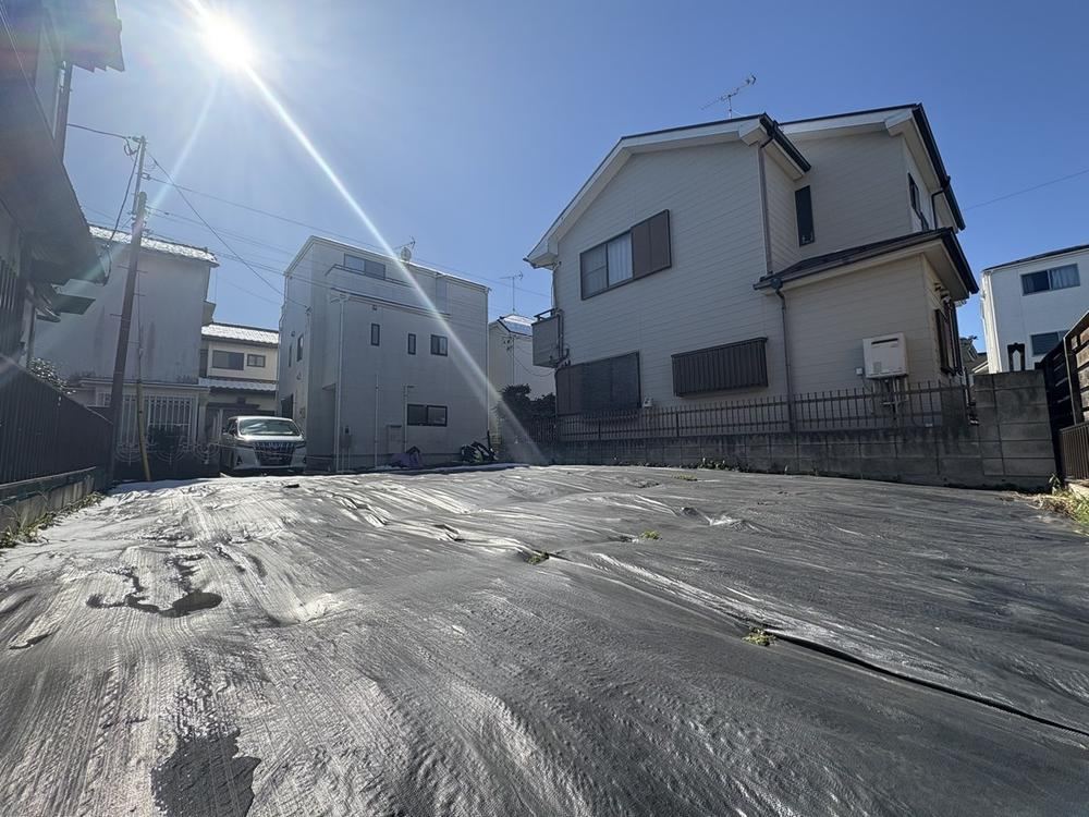 South-Facing Land in Kizaki, Saitama - Photo 1