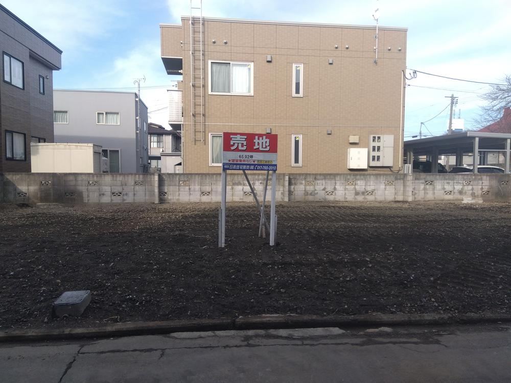 Conveniently Located Land Near Route 4 in Aomori City - Photo 1