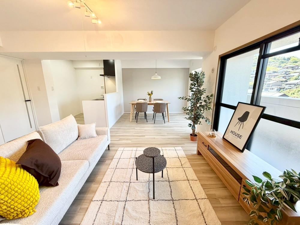 3LDK apartment in Moji Ward, Kitakyushu, Fukuoka - Photo 1