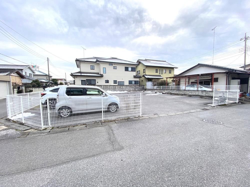 Corner Land in Nishikawada Minami - Photo 1