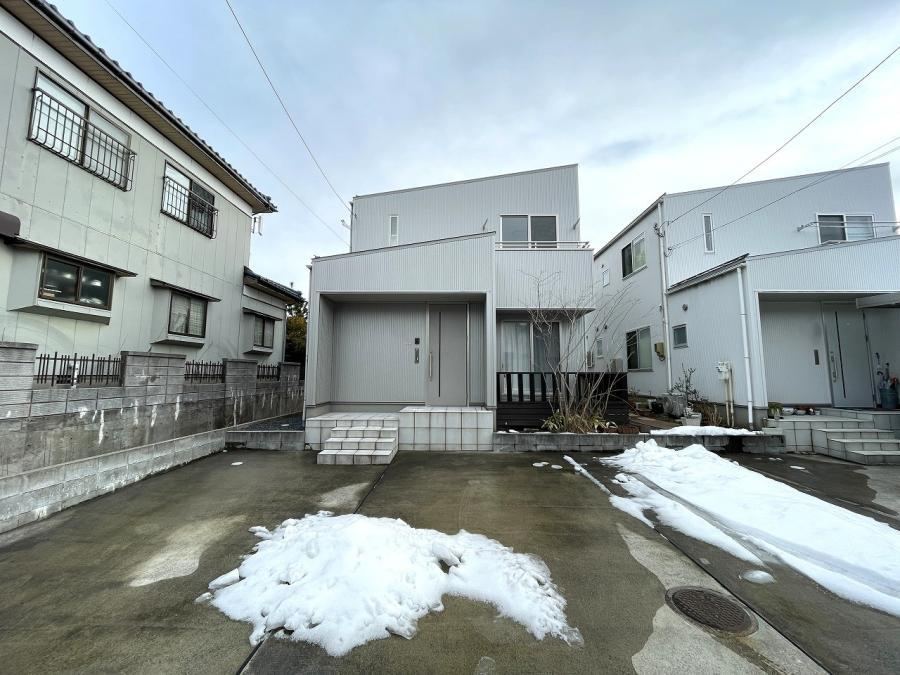 Family-Friendly 4LDK House in Niigata City - Photo 1