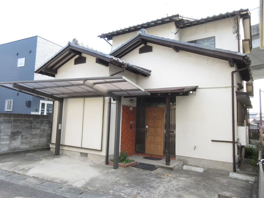 Affordable 4DK House in Fukuoka City - Photo 1