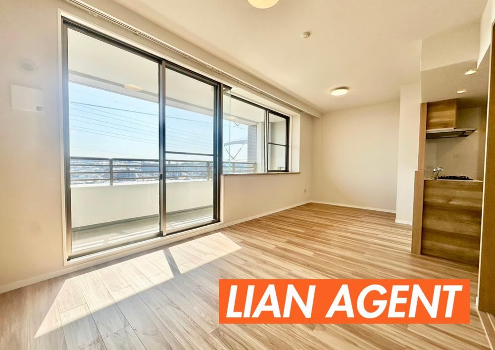 Fully Renovated 3LDK Apartment in Izumi, Pet-Friendly - Photo 1