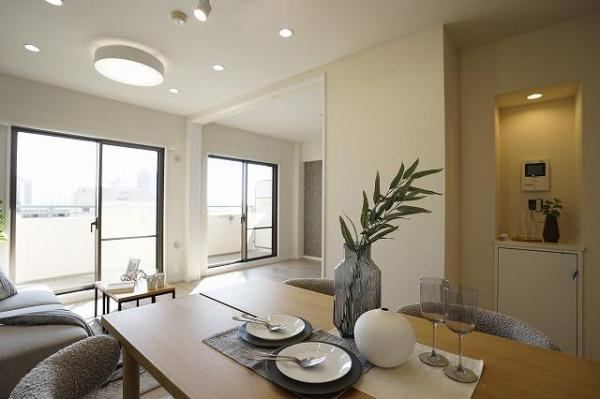 3LDK apartment in Chuo Ward, Kobe, Hyogo - Photo 1