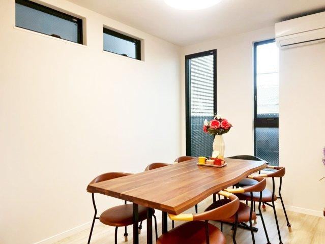 Newly Built 3LDK House Near Chidoribashi Station, Osaka - Photo 1