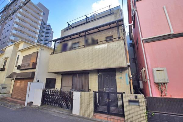 Spacious 6K House in Kami-Ikebukuro - Photo 1