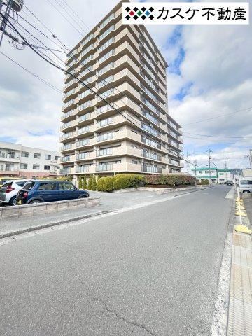 3LDK apartment in Naka Ward, Okayama - Photo 1