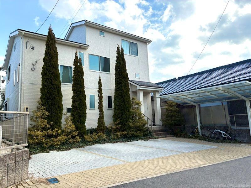 Stylish 4LDK Home in Kosugimachi - Photo 1