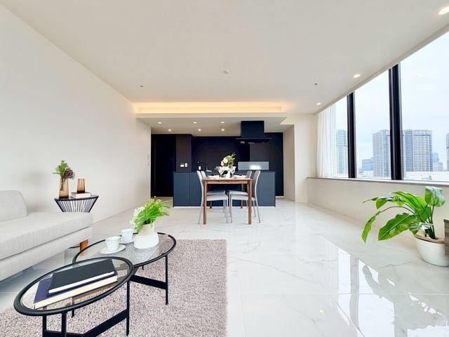 2LDK apartment in Koto Ward, Tokyo - Photo 1