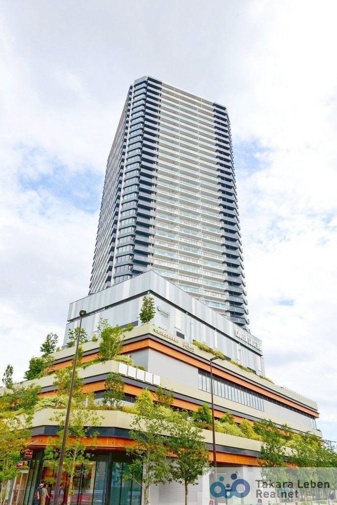 Stylish 3LDK in Redeveloped Jujo Area - Photo 1
