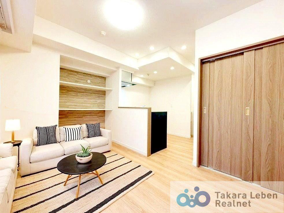 1LDK Apartment in Ikebukuro - Excellent Location - Photo 1