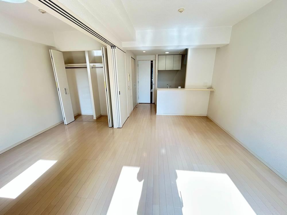 Modern 1LDK Apartment in Fujisawa - Photo 1