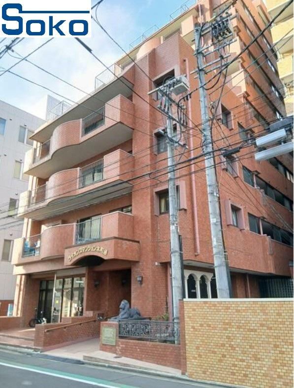 Fully Renovated 2LDK Apartment with Great Accessibility - Photo 1