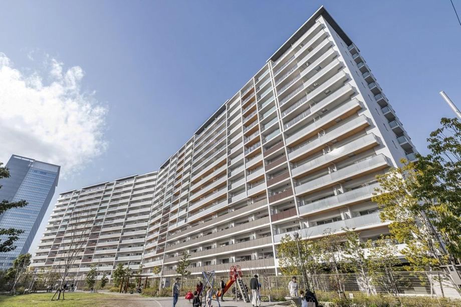 Stylish 3LDK+S Apartment in Ebina - Photo 1