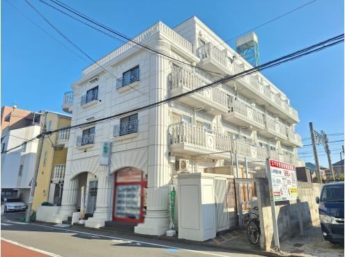 Renovated 1K Apartment in Okusawa - Photo 1