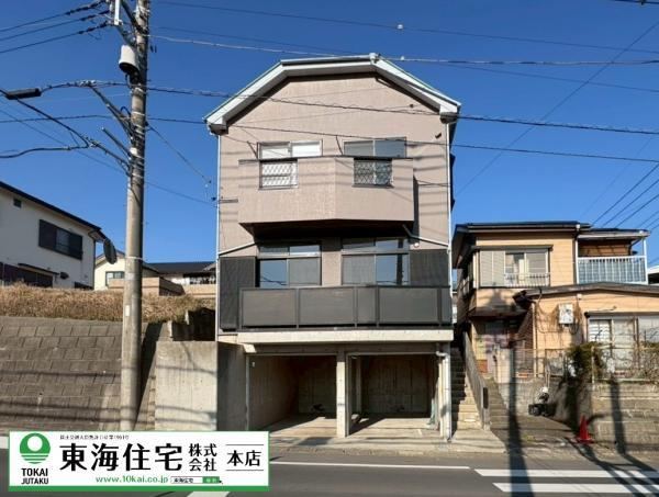 Fully Renovated 5LDK House Near Yachiyo-Chuo Station - Photo 1