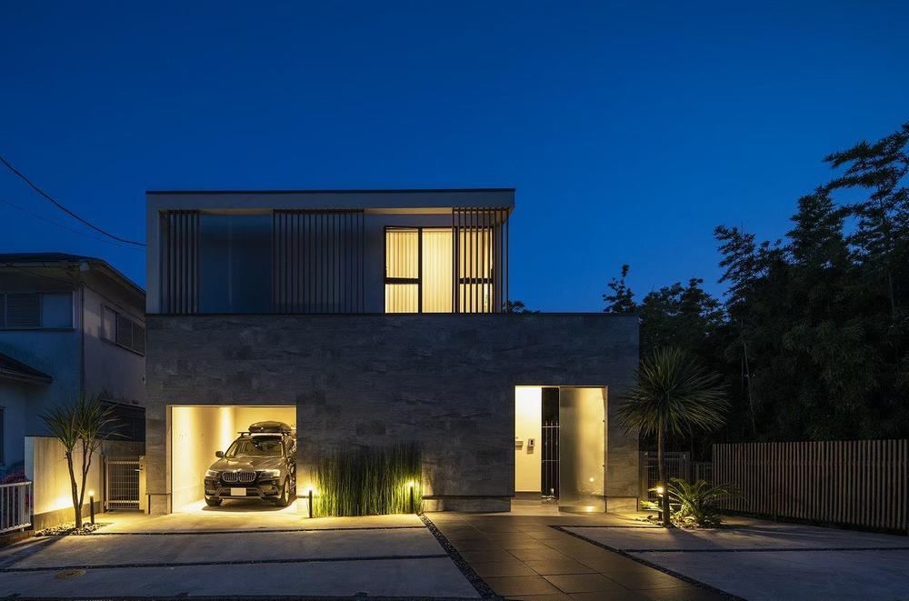 Charming Home with Ocean and Green Views - Photo 1
