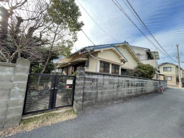 Charming 3DK+S in Kuroda - Photo 1