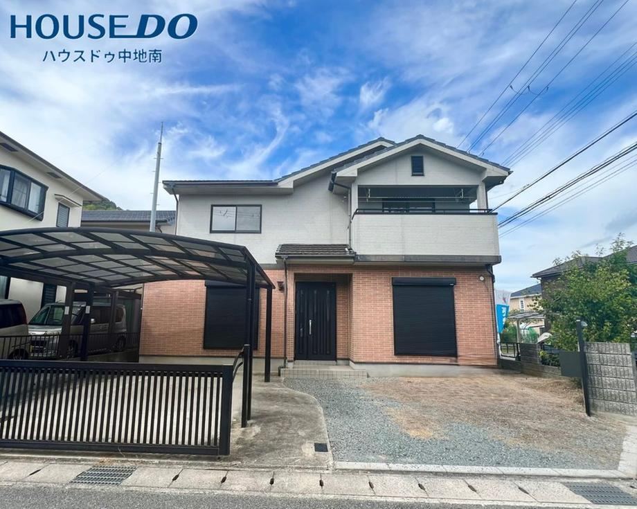 Renovated 4LDK Corner House in Himeji - Photo 1