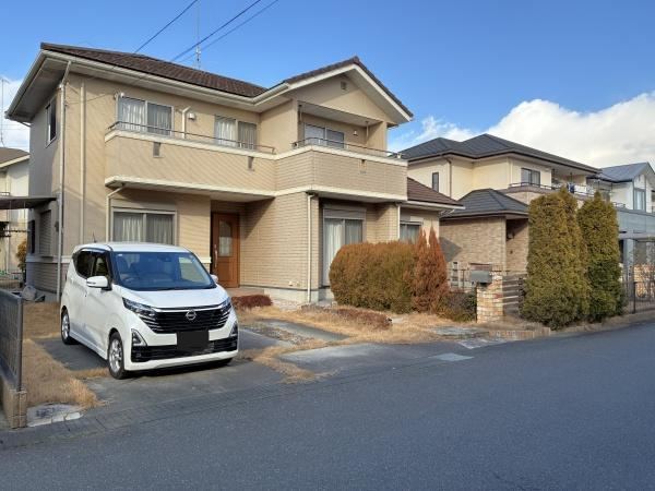 Spacious 4LDK House in Tochigi City - Photo 1