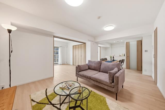 3LDK apartment in Suita, Osaka - Photo 1