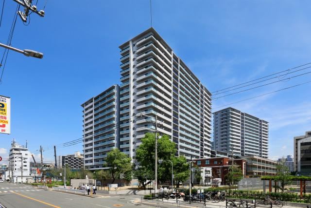 2LDK+S apartment in Fukushima Ward, Osaka - Photo 1