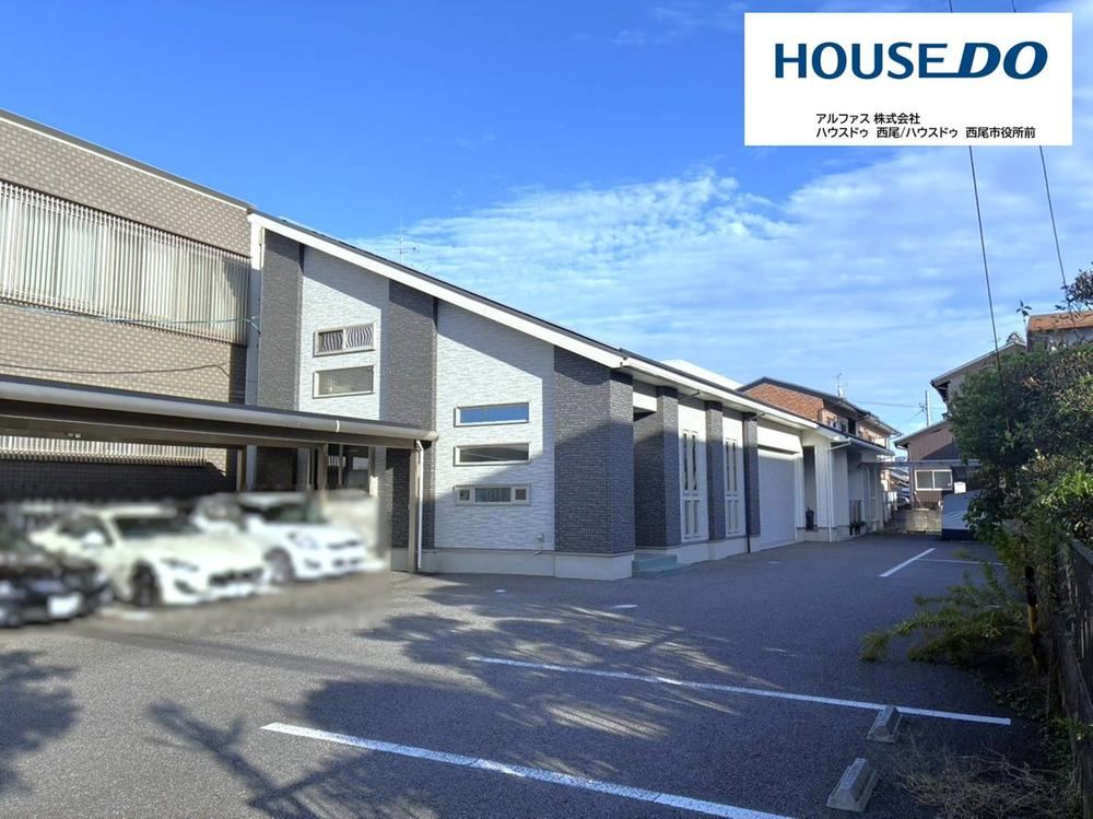 Spacious 5LDK House with Solar Power in Nishio - Photo 1