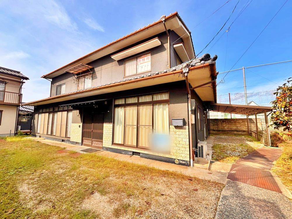 Bright 7DK Traditional Home with Garden in Ekiga Town - Photo 1