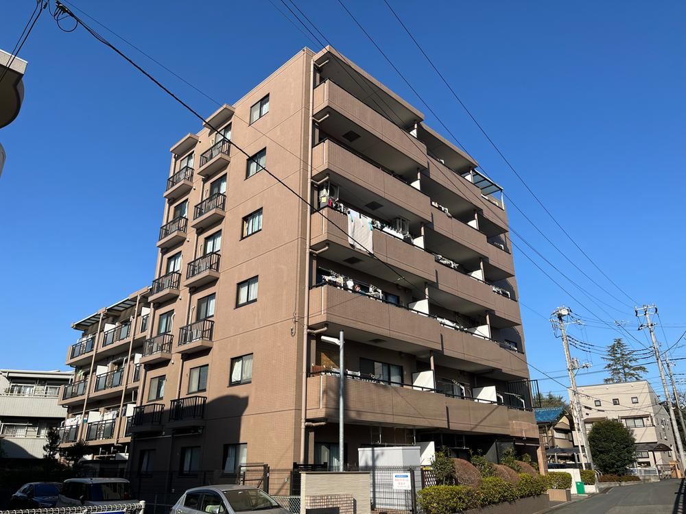 3DK apartment in Urawa Ward, Saitama - Photo 1