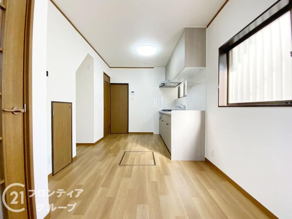 2DK Home with Convenient Access in Suma, Kobe - Photo 1