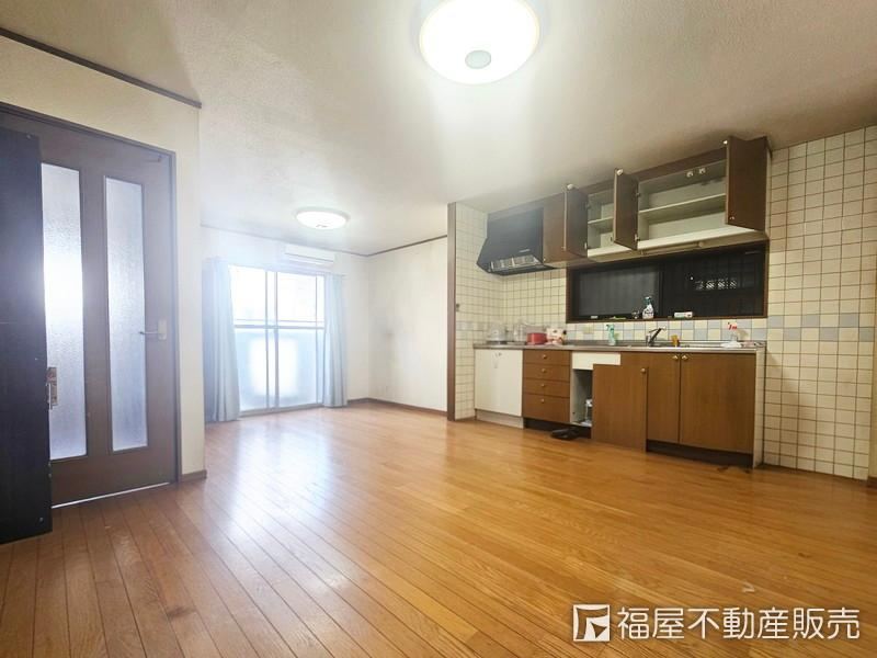 Charming 4LDK House in Higashiyodogawa - Photo 1