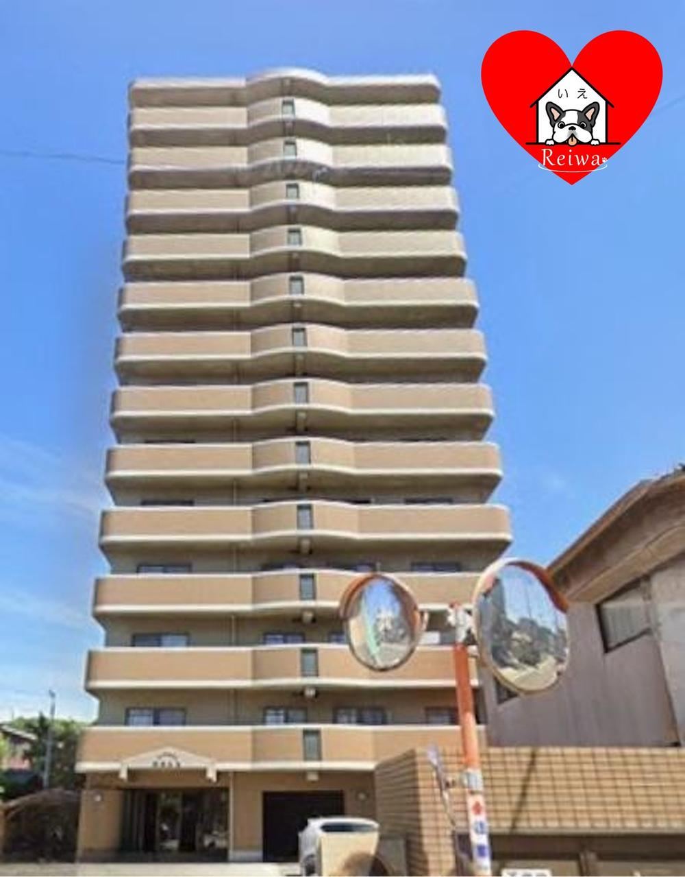 4LDK apartment in Oita, Oita - Photo 1