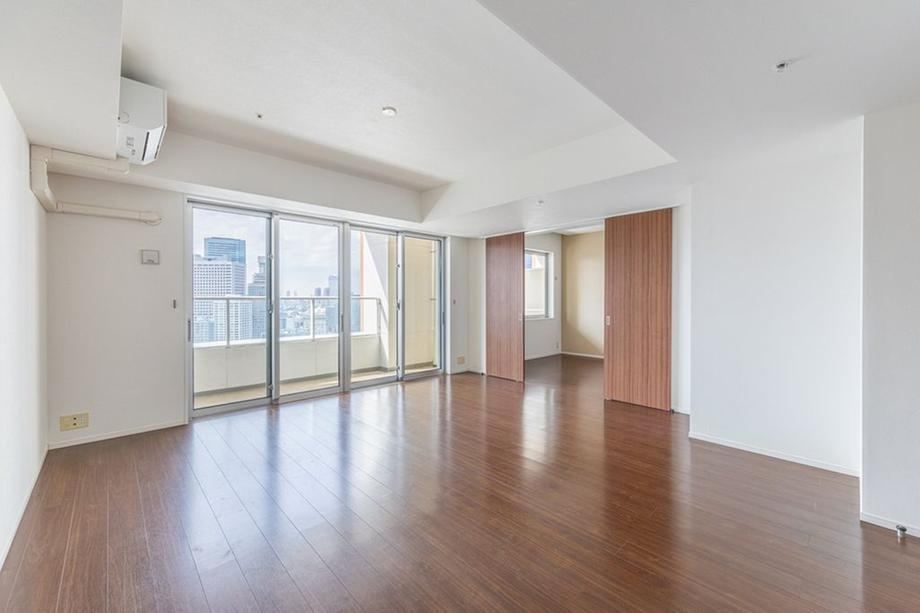 1LDK apartment in Minato Ward, Tokyo - Photo 1