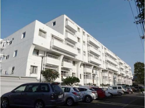 Stylish 1LDK Apartment with Balcony in Ogikubo, Suginami - Photo 1