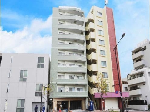 1DK apartment in Shinjuku Ward, Tokyo - Photo 1