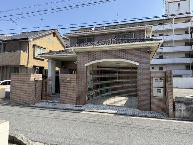 6LDK house in Nishi Ward, Hiroshima - Photo 1