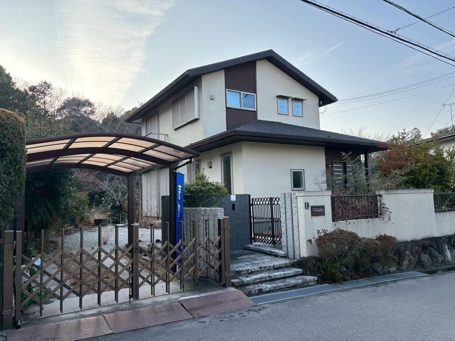Spacious 3LDK Detached House with Garden in Sennan - Photo 1