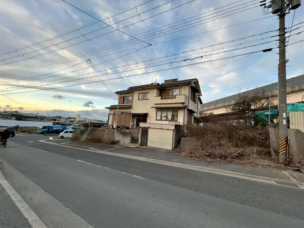 Spacious 7DK+2S House in Kodaira - Photo 1