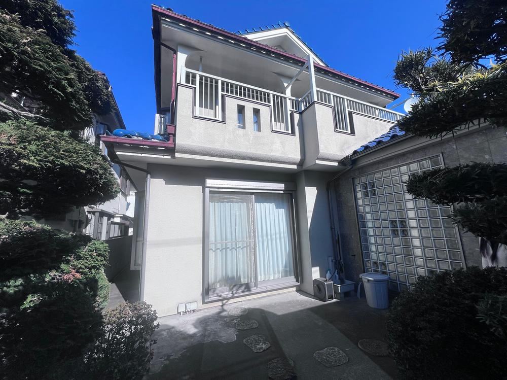 Fully Renovated 3LDK House in Nerima - Photo 1