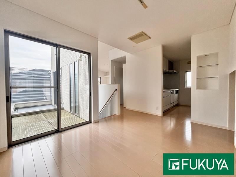 Charming 2LDK+S House in Hokeji-cho - Photo 1