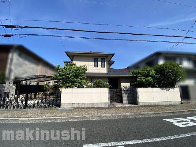 Spacious 3LDK+S Detached House in Fujidera - Photo 1