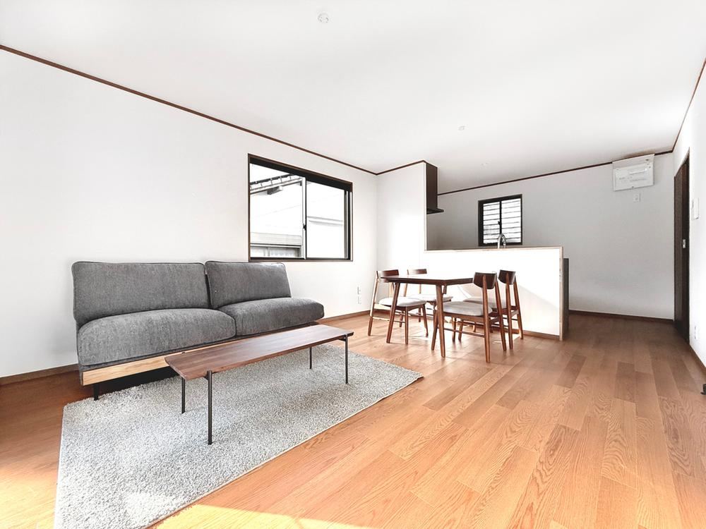 Modern 4LDK+S House by Daiwa House - Photo 1