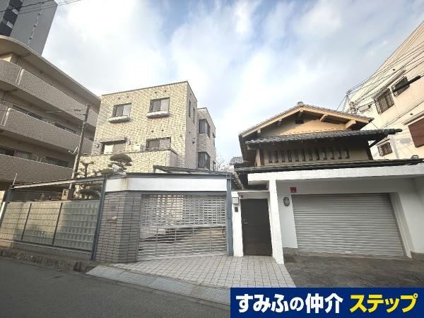 Expansive 7LDK+S House in Konohana - Photo 1