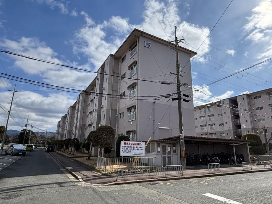 3DK apartment in Kawanishi, Hyogo - Photo 1