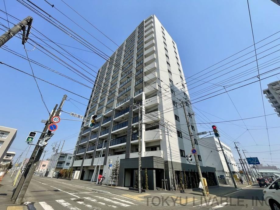3LDK apartment in Chuo Ward, Sapporo, Hokkaido - Photo 1